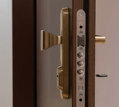 Dveře ADLO ZENEX detail kování